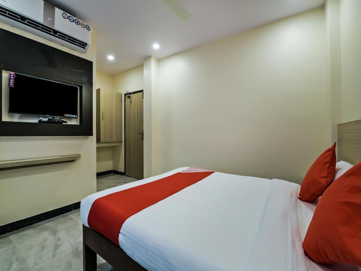 The Elite Inn Visakhapatnam Zewnętrze zdjęcie