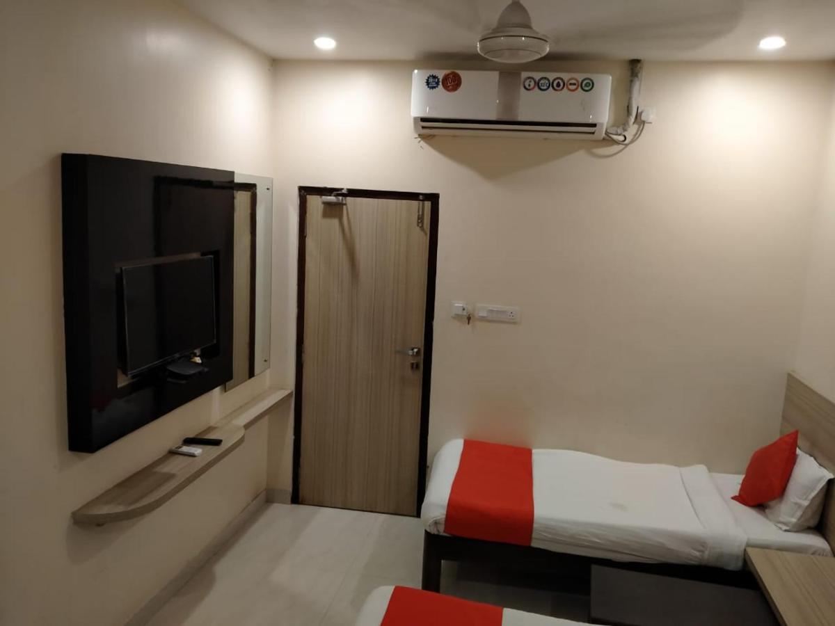 The Elite Inn Visakhapatnam Zewnętrze zdjęcie